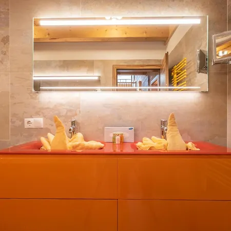 Luxury Ost B シャレー *